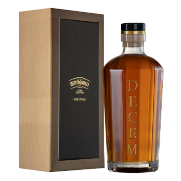 GRAPPA DECEM BERTAGNOLLI 0.70 = GRAPPA DECEM BERTAGNOLLI 0.70 =